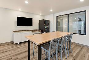 WoodSpring Suites Meridian