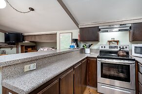 Fresh Remodel and Dog Friendly - CS#92 by Bear Valley Vacation Rentals