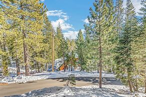 Rustic Custom Built Cabin w/ Hot Tub & Sauna SK#33 by Bear Valley Vaca