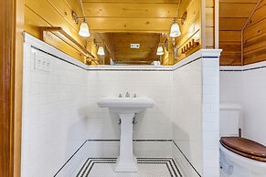 Rustic Custom Built Cabin w/ Hot Tub & Sauna SK#33 by Bear Valley Vaca