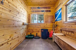 Rustic Custom Built Cabin w/ Hot Tub & Sauna SK#33 by Bear Valley Vaca