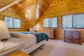 Rustic Custom Built Cabin w/ Hot Tub & Sauna SK#33 by Bear Valley Vaca