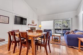 Stylish, Remodeled Condo - Creekside #14 by Bear Valley Vacation Renta