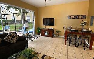 3 Bedroom,3 Bath Townhouse in Gate Resort 3 Townhouse by RedAwning