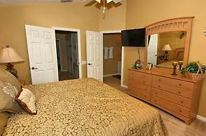 3 Bedroom,3 Bath Townhouse in Gate Resort 3 Townhouse by RedAwning