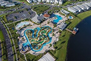 5 bedroom home is ideal for an elegant vacation 5 Villa by RedAwning