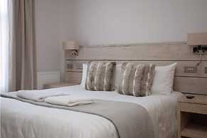 The Vanguard - York Residence