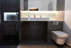 The Vanguard - York Residence