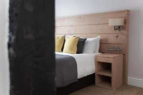 The Vanguard - York Residence