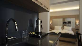 Alesta Seaside Residence