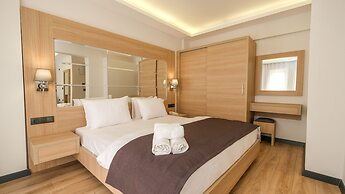 Alesta Seaside Residence