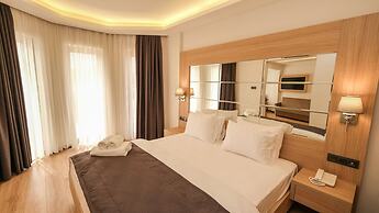 Alesta Seaside Residence