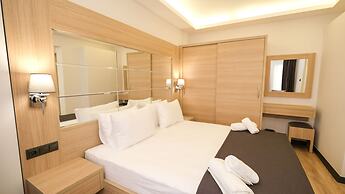 Alesta Seaside Residence