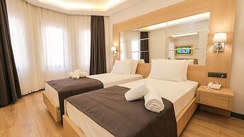 Alesta Seaside Residence