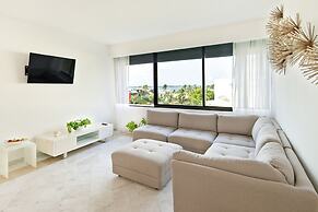 State of the art Condos