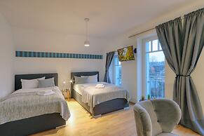 Bunter Bock  Die Harz-Urlaubs-Alm