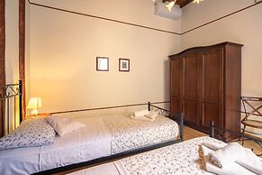 Appartamenti degli Artisti by Mmega