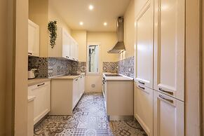 Appartamenti degli Artisti by Mmega