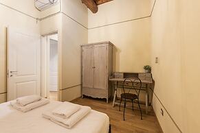 Appartamenti degli Artisti by Mmega