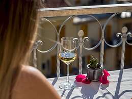 Liersena Sea View Mini Villa with AC