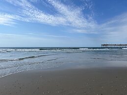 Saltwater Suites
