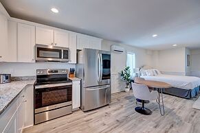 Saltwater Suites