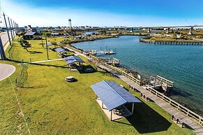 Saltwater Suites