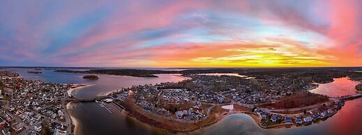 The Onset Beach Compound-Cape Cod Beach Resort & Oceanic Habitat