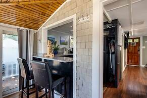 The Onset Beach Compound-Cape Cod Beach Resort & Oceanic Habitat