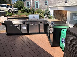 The Onset Beach Compound-Cape Cod Beach Resort & Oceanic Habitat