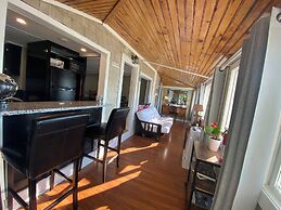 The Onset Beach Compound-Cape Cod Beach Resort & Oceanic Habitat