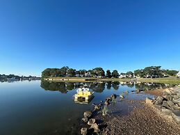 The Onset Beach Compound-Cape Cod Beach Resort & Oceanic Habitat