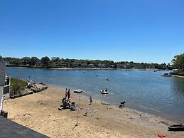 The Onset Beach Compound-Cape Cod Beach Resort & Oceanic Habitat