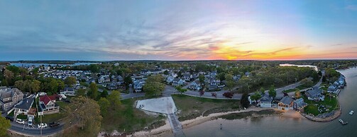 The Onset Beach Compound-Cape Cod Beach Resort & Oceanic Habitat