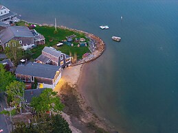 The Onset Beach Compound-Cape Cod Beach Resort & Oceanic Habitat