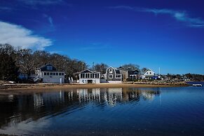 The Onset Beach Compound-Cape Cod Beach Resort & Oceanic Habitat