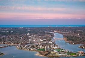 The Onset Beach Compound-Cape Cod Beach Resort & Oceanic Habitat