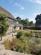 The Threshing Barn at Penrhos Court