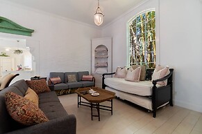 New Live Oak Cottage/beach/downtown/pool/shops/cafés