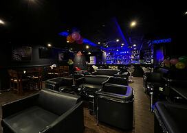 Al Mansour Plaza Hotel