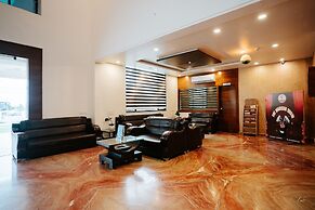 Daksh The Madhuvan Suites Dwarka