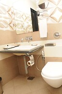 Daksh The Madhuvan Suites Dwarka