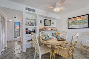 Fun N Sun 1 Bedroom Condo by RedAwning