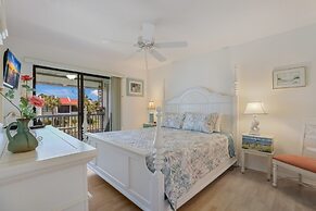 Fun N Sun 1 Bedroom Condo by RedAwning