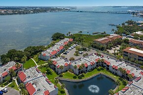 Fun N Sun 1 Bedroom Condo by RedAwning