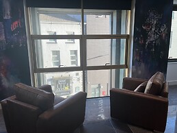 The Bling Hotel by UStay