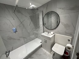 The Bling Hotel by UStay