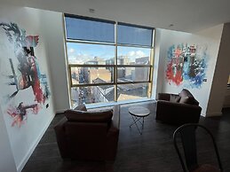 The Bling Hotel by UStay