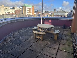 The Bling Hotel by UStay