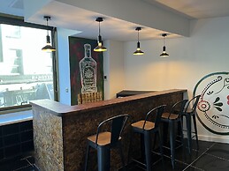 The Bling Hotel by UStay